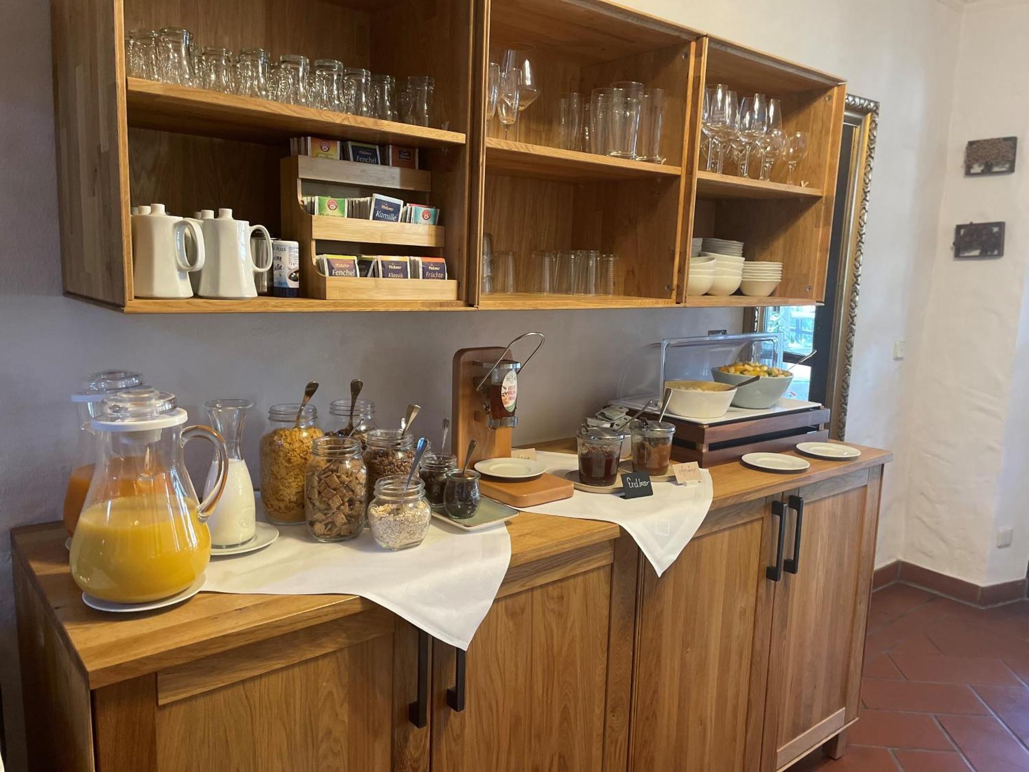 בודנהיים Landhotel Battenheimer Hof מראה חיצוני תמונה